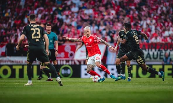 Fussball_Mainz(2) (1).jpg