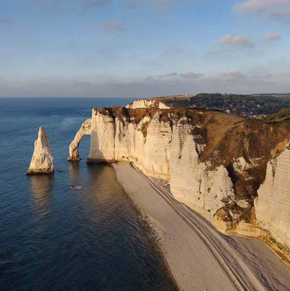 Nos hôtels proches des falaises d'Etretat.jpg