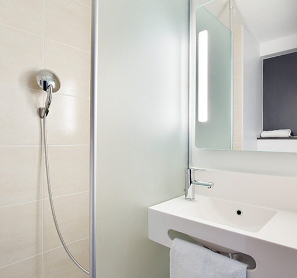 salle de bain B&B HOTELS