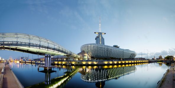 Klimahaus Glasbrücke