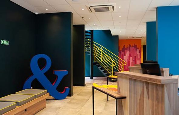 Sao Paulo - Reception