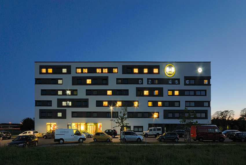 B&b Hotel Berlin-airport Parken www.hotel-bb.com