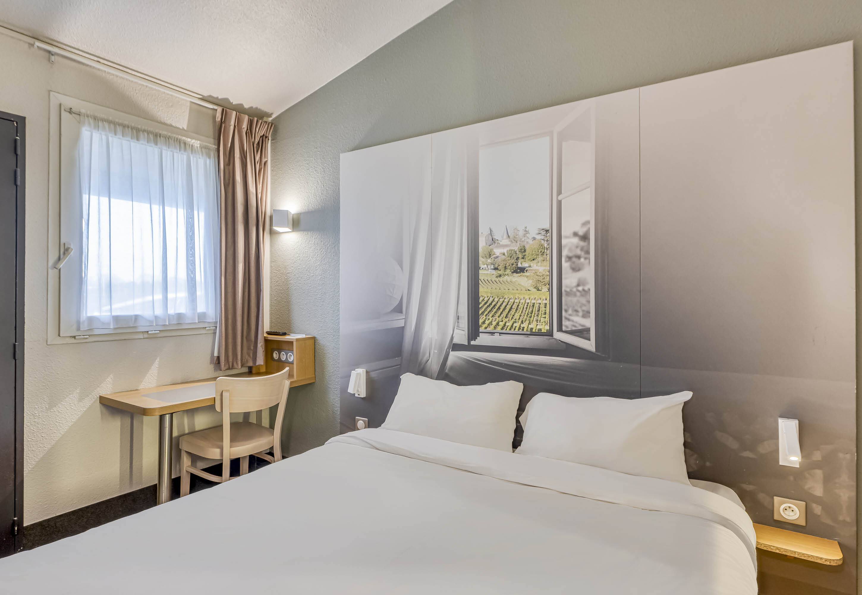 B&B HOTEL Bordeaux Mérignac Hôtel de Ville