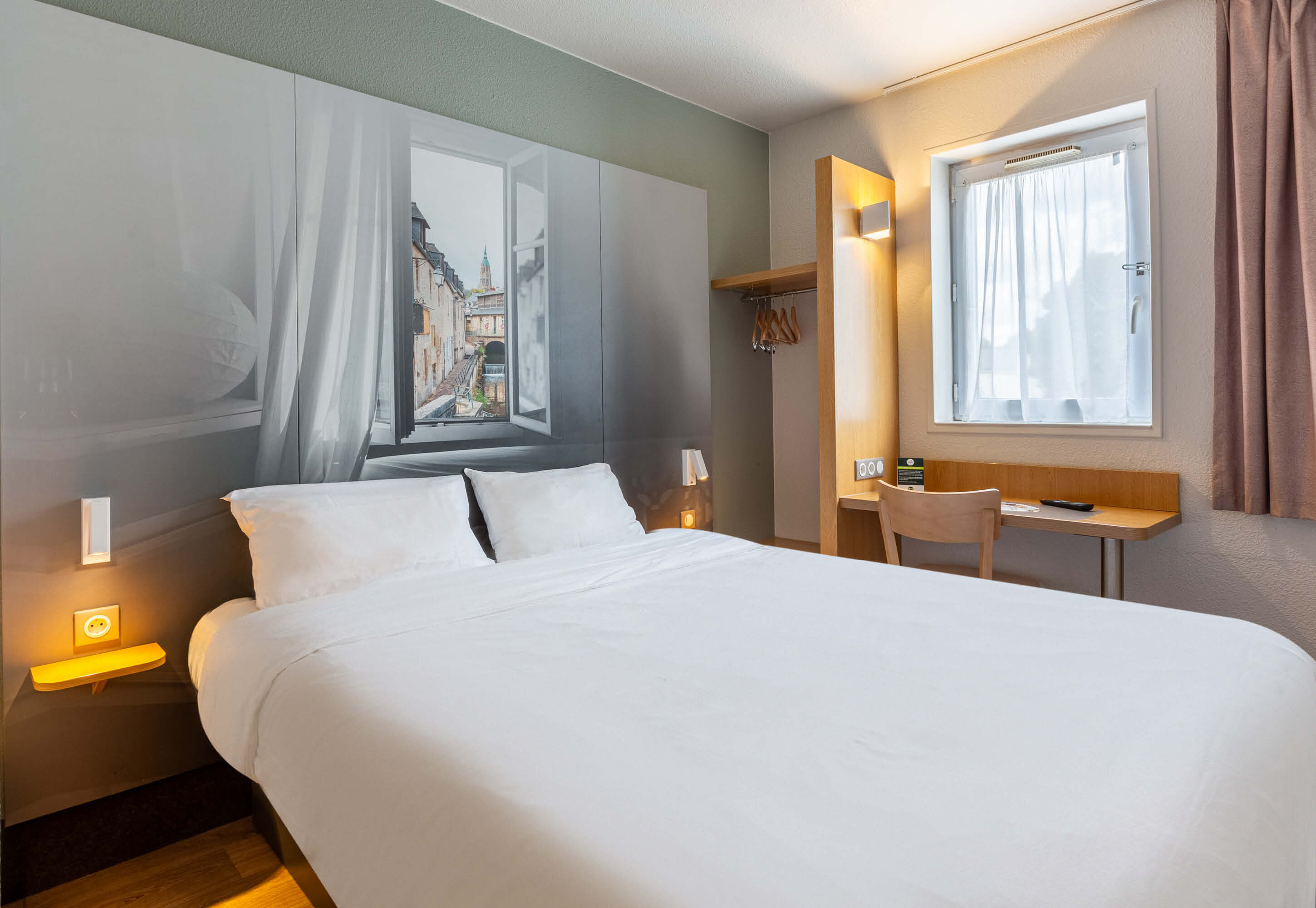 B&B HOTEL Chartres Le Coudray
