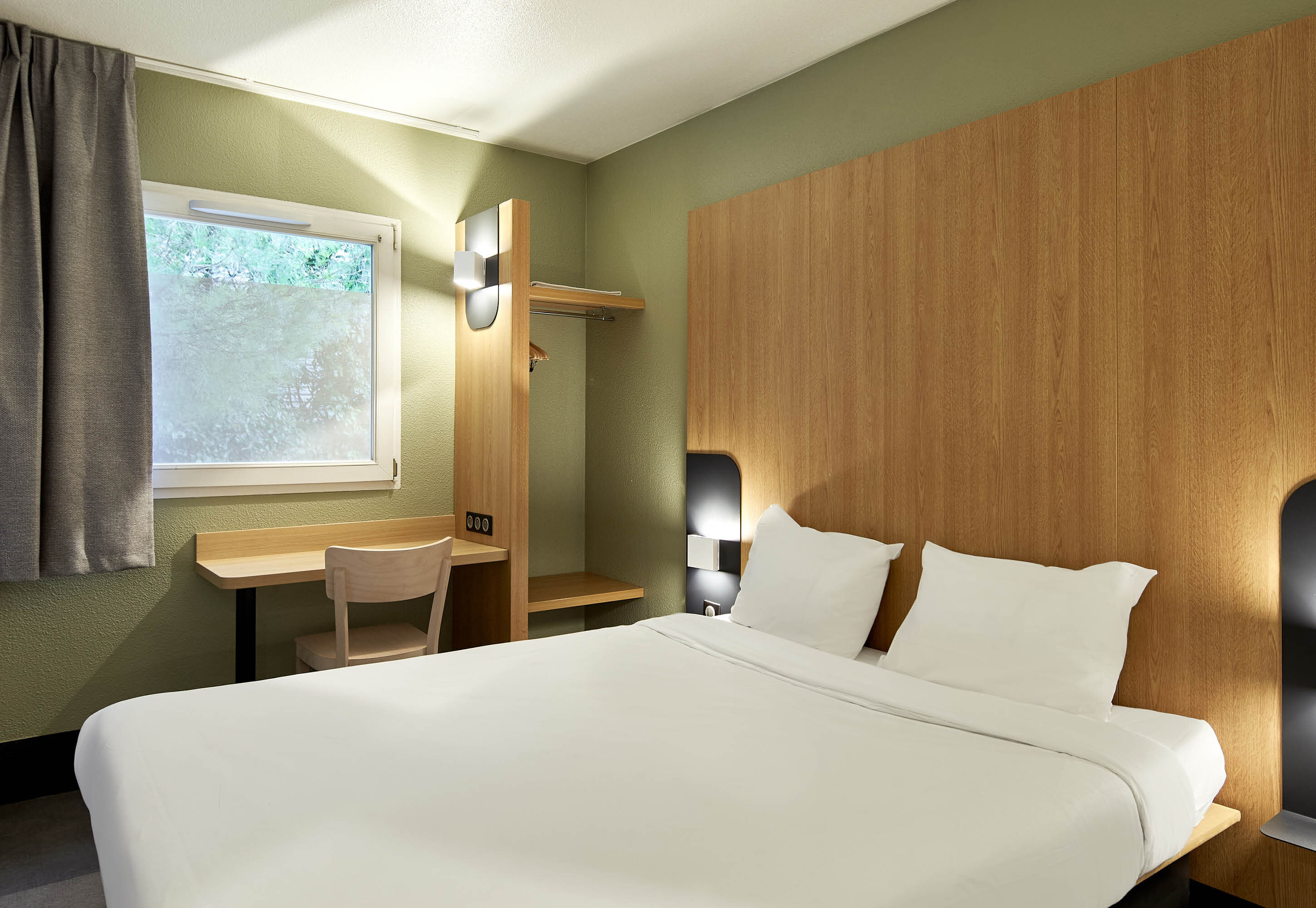 B&B HOTEL Evry Lisses 2 - 3 étoiles