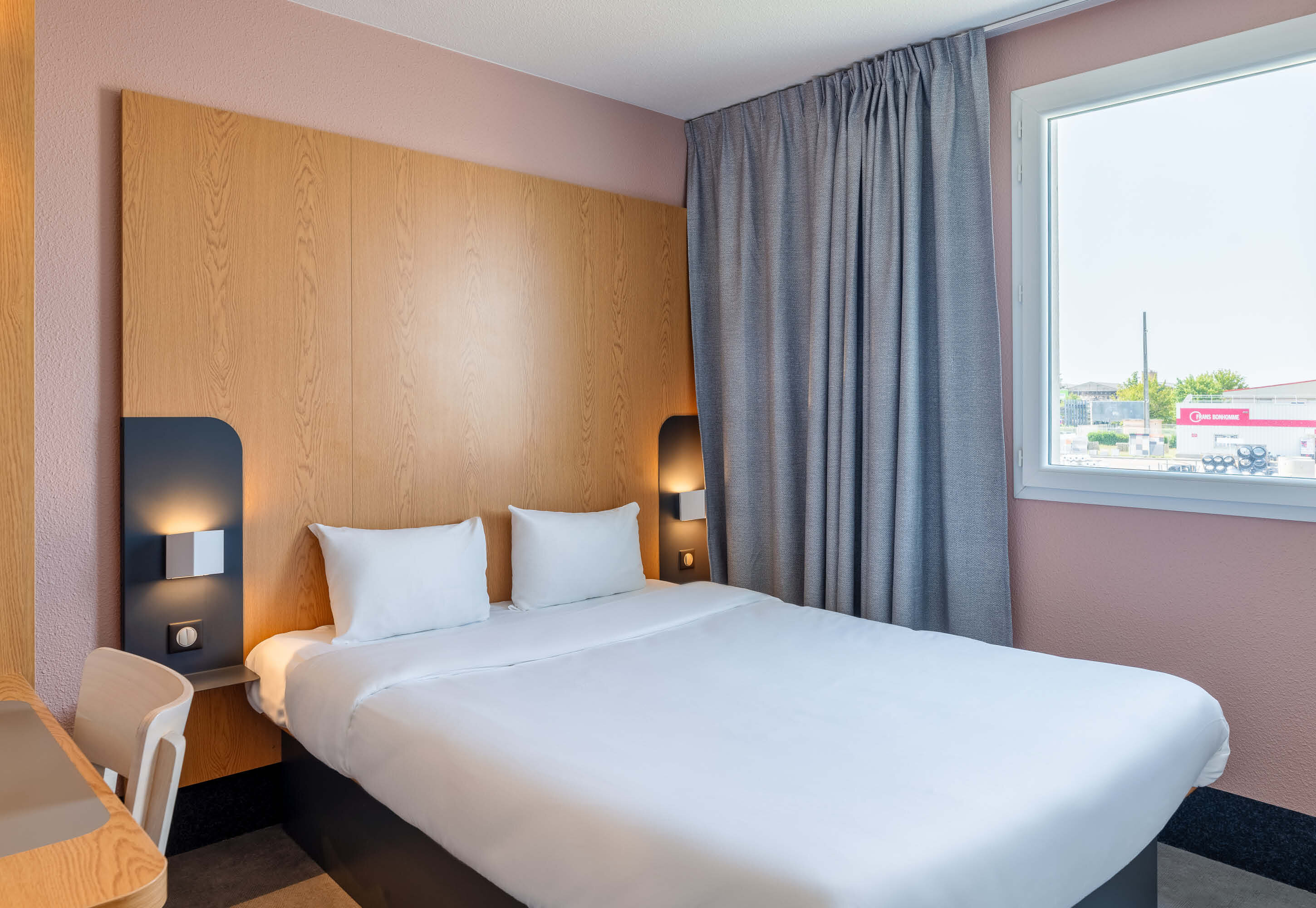 B&B HOTEL Lyon Eurexpo Chassieu 3 étoiles