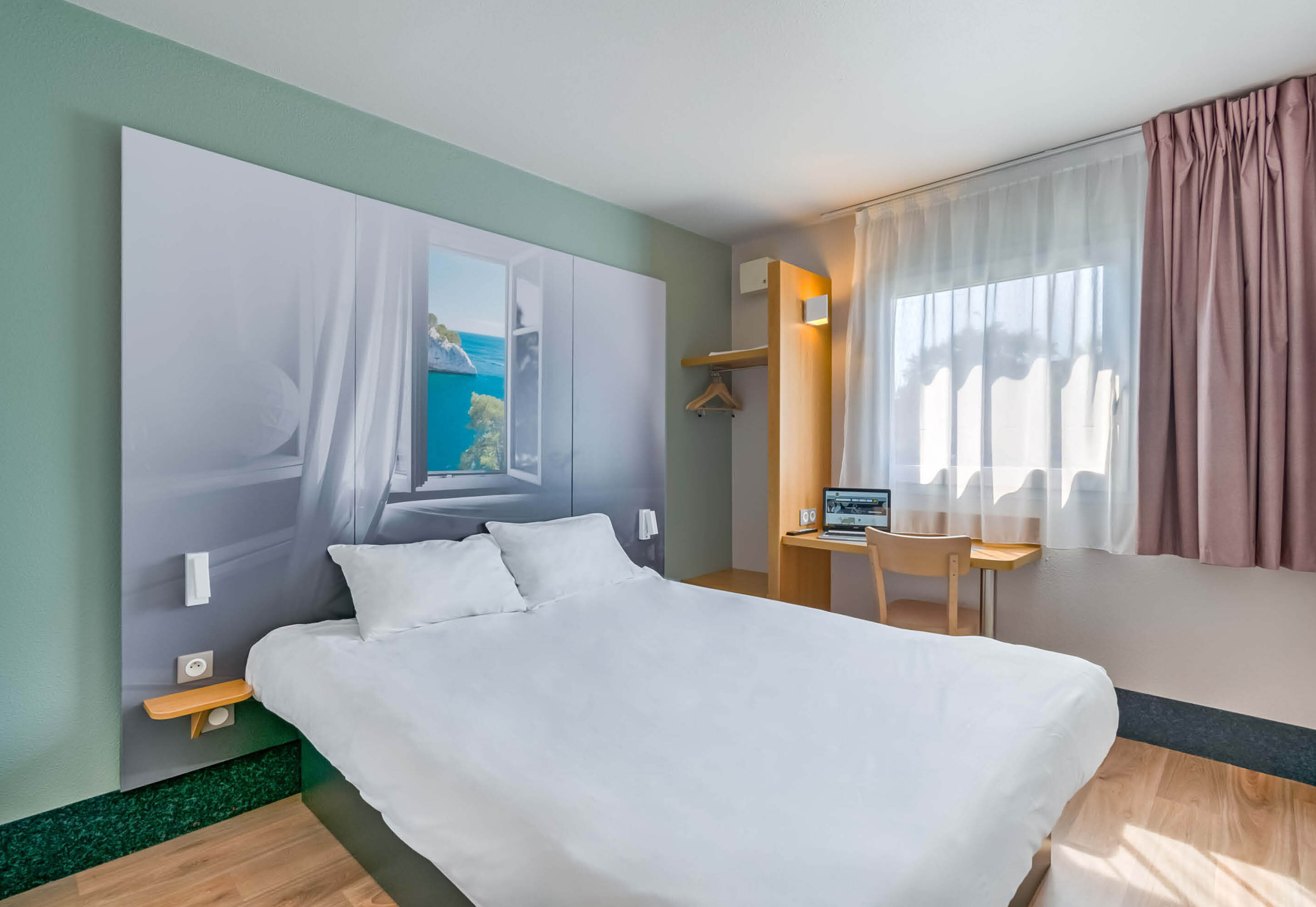 B&B HOTEL Marseille La Valentine