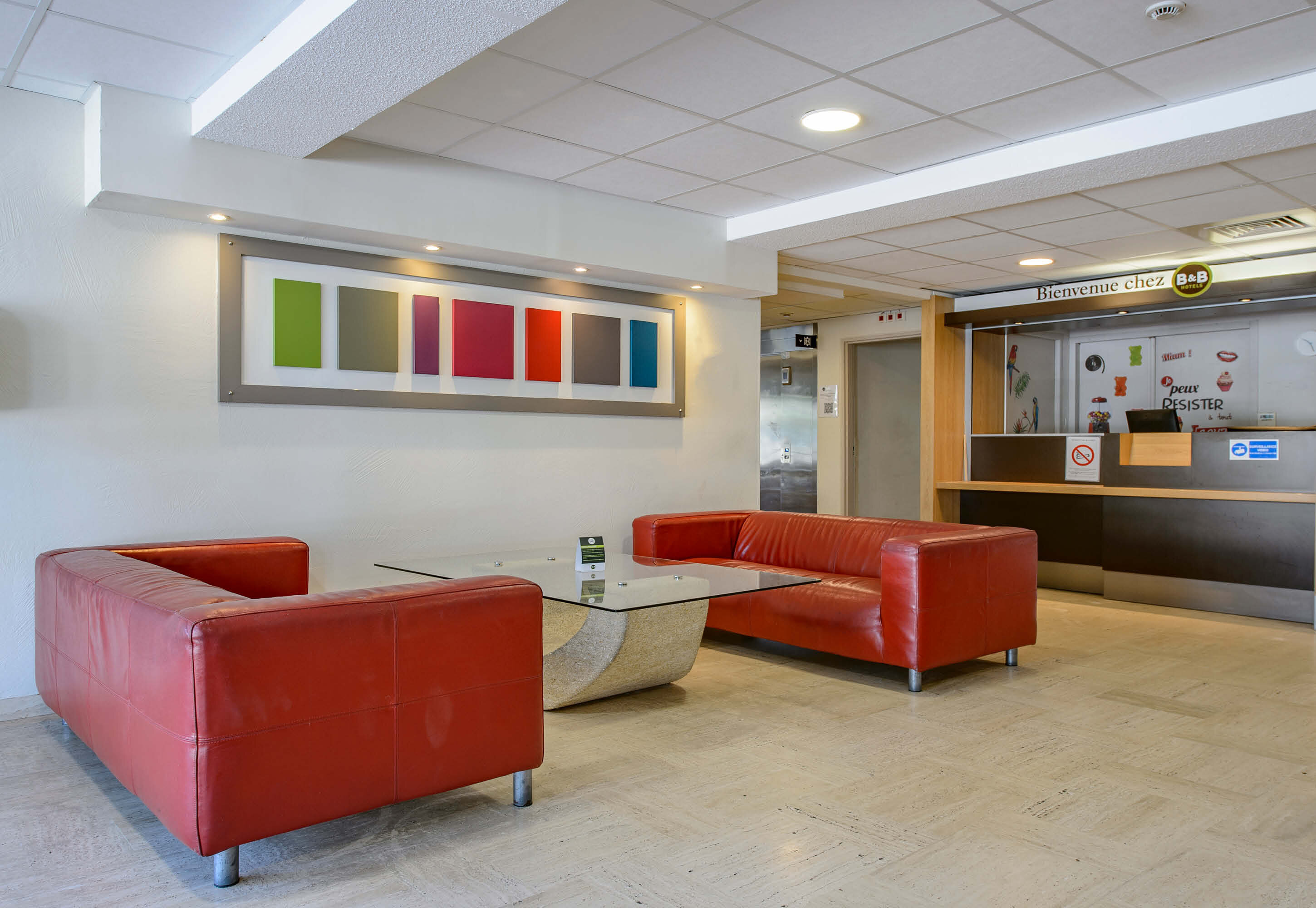 B&B HOTEL Nîmes Ville Active 3 étoiles
