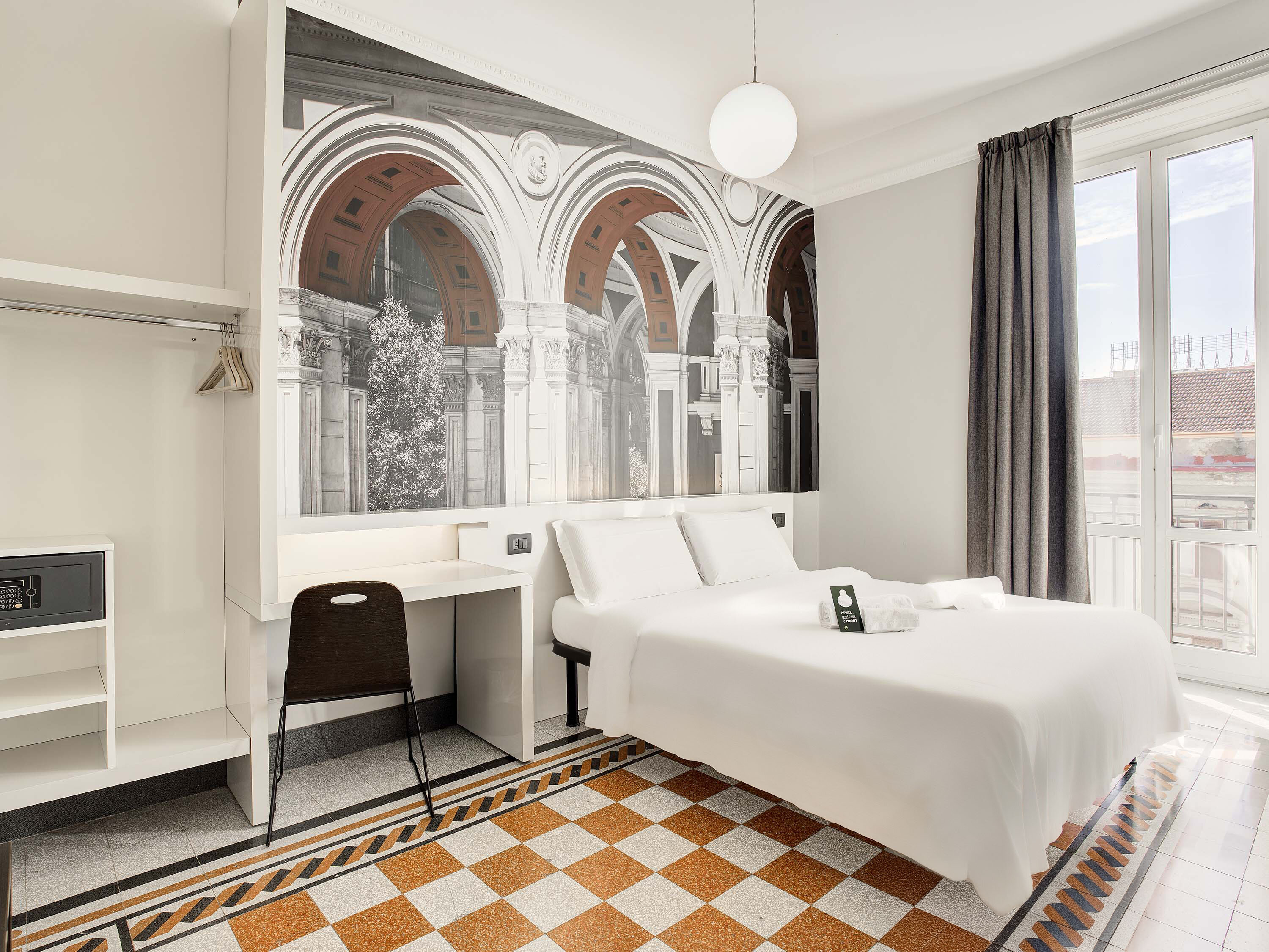 hotel vicino stazione di napoli