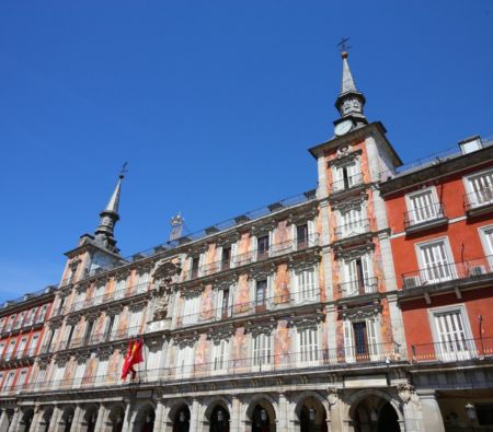Plaza Mayor-Madrid.jpg Plaza Mayor-Madrid.jpg