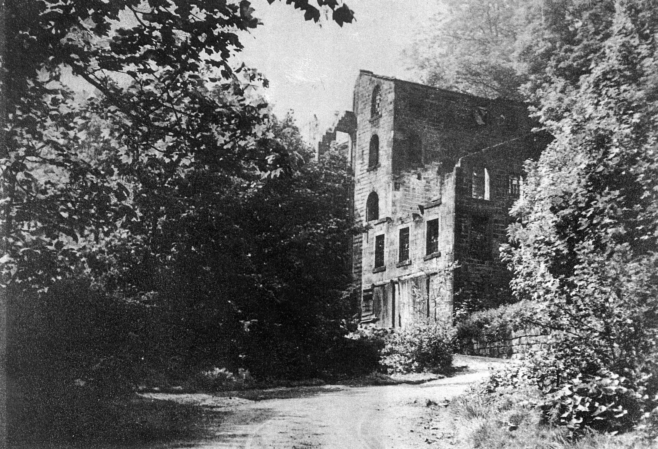 Spa Mill in ruins before the 2nd world war