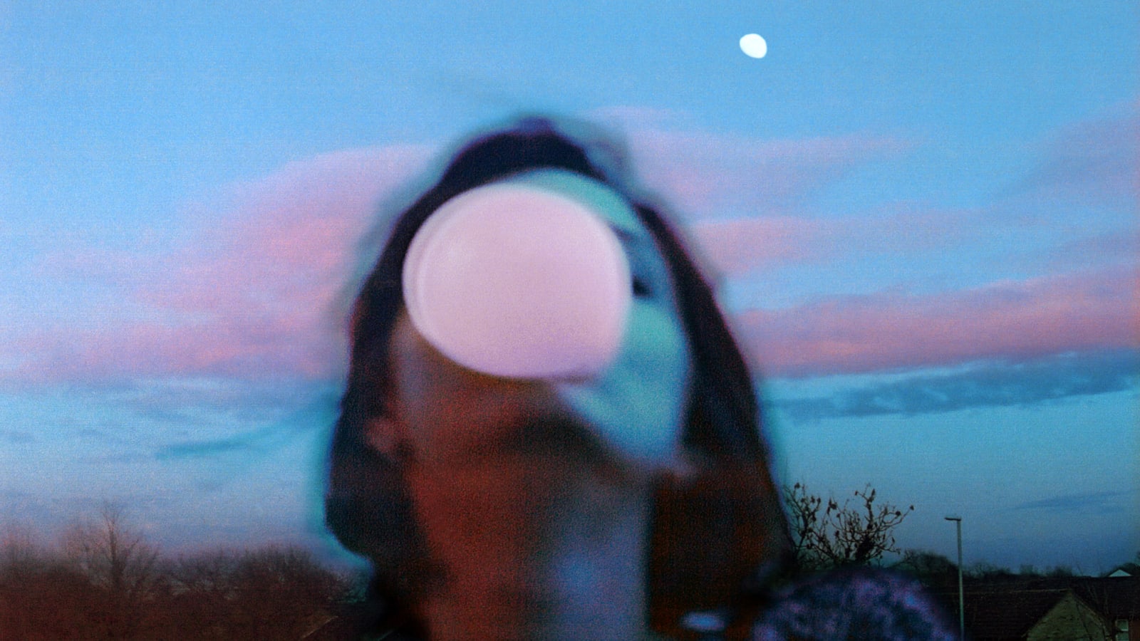 Bubble_and_Moon_Maya_Beano_Photography.jpeg