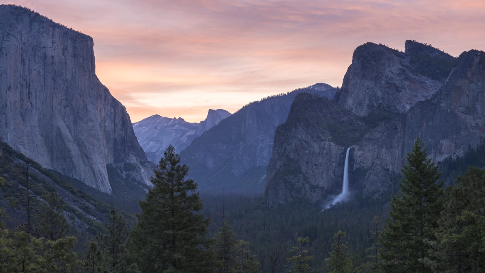 Yosemite_Valley__California_Adam_Burton_Photography.jpeg