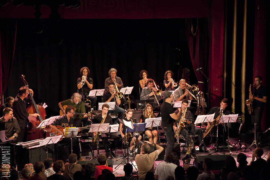 2011 - Miles Tribut Big Band performance at Sala Apolo