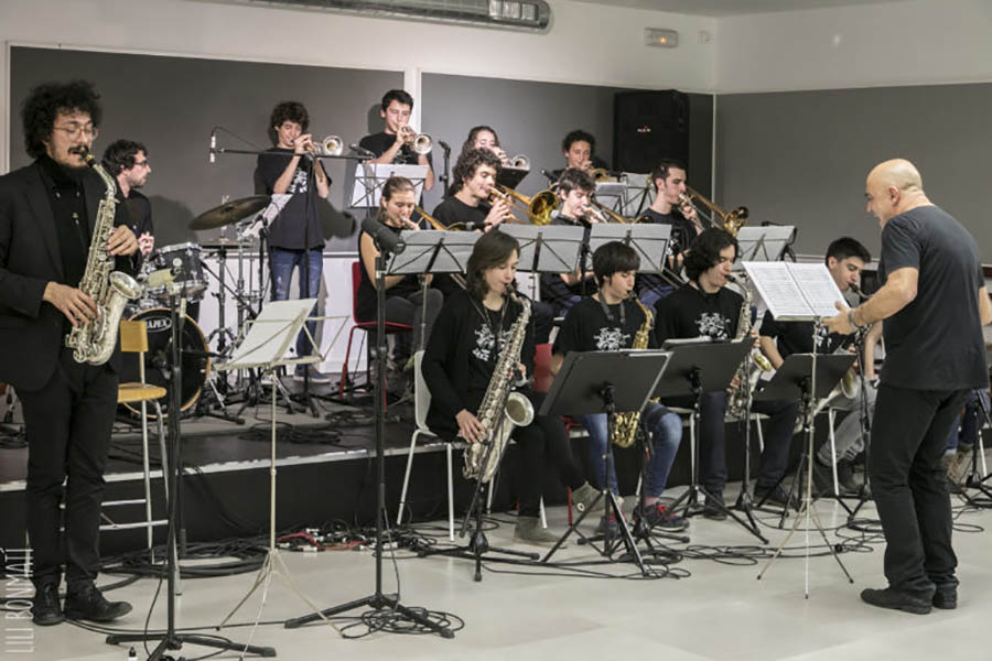 2017 - Rehearsal of the Sant Andreu Jazz Band with Luigi Grasso in the Omega Room of the Taller de Músics