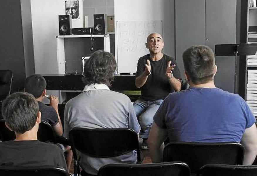 2015 - Joan giving a masterclass in Ibiza