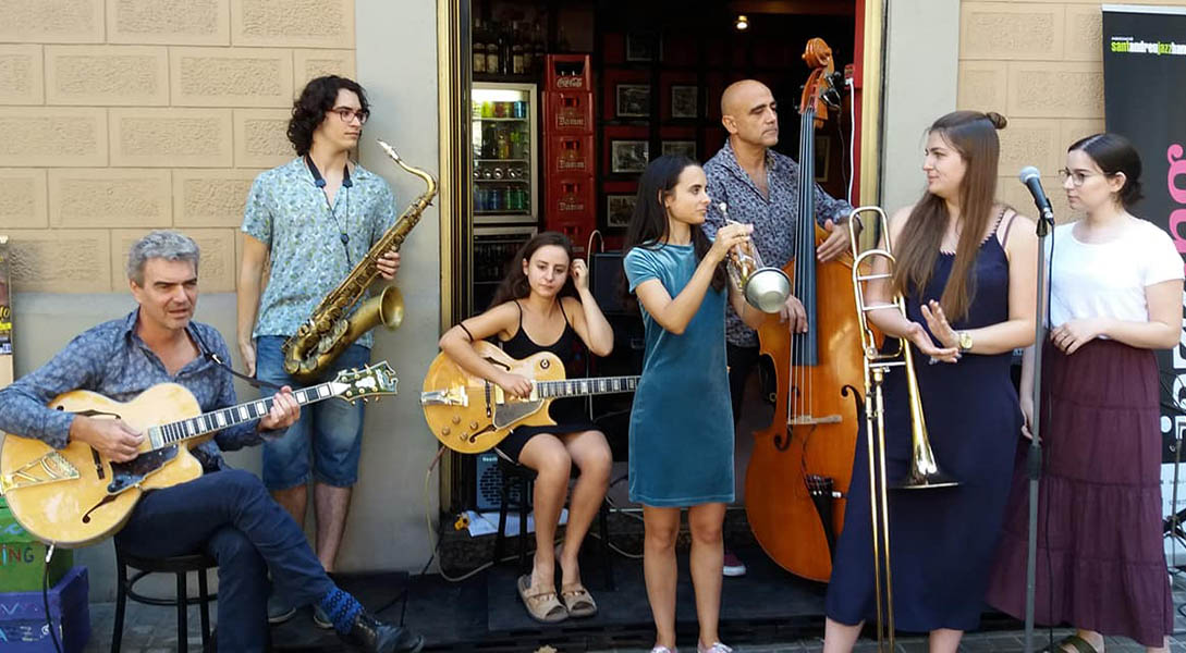 2019 - Performance of the SAJB at Bar Colombia, within the framework of the Jazzing Festival