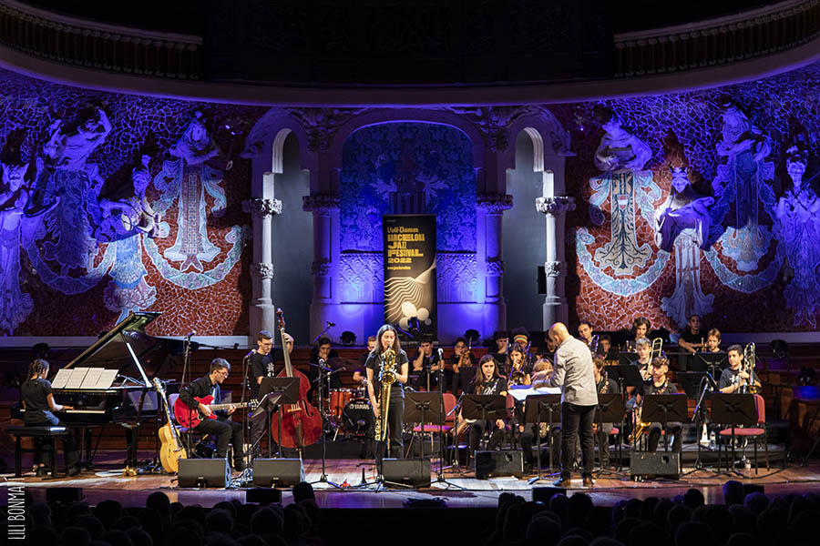2022 - Concert at the Palau - Sant Andreu Jazz Band Passing the torch! Alba Esteban