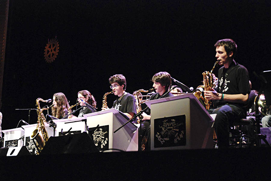 2013 - SAJB saxophone section at the Liceo