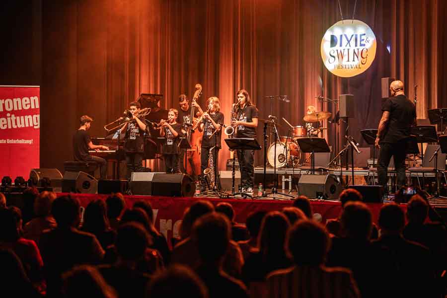 2023 - Sant Andreu Jazz Band at the Dixie & SwingFestival (2)
