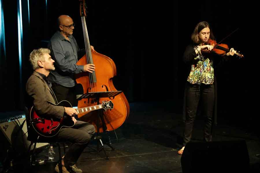 2024 - Èlia Bastida, Joan Chamorro and Josep Traver - JAZZ EN RUTA AIE (León) (1)