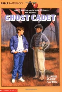 Book cover of Ghost Cadet