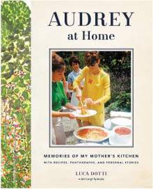 Book cover of Audrey at Home: Memories of My Mother's Kitchen
