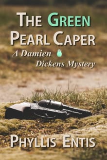 Book cover of The Green Pearl Caper