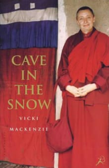 Book cover of Cave in the Snow