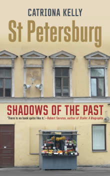 Book cover of St Petersburg: Shadows of the Past