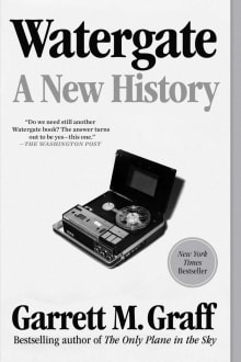 Book cover of Watergate: A New History