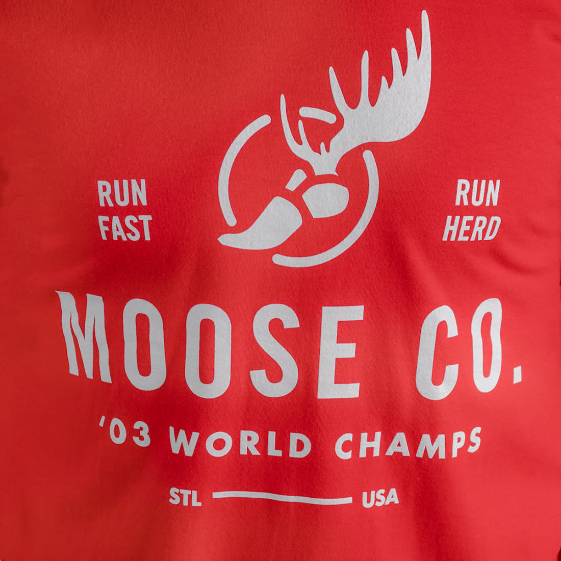 Moosylvania Run Tee Photo