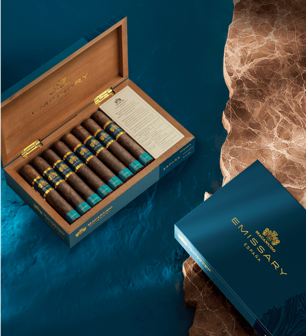 Learn more about Macanudo Emissary España