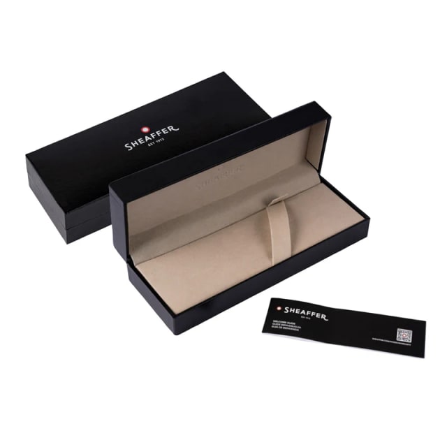 Sheaffer 100 Gloss Black Gold Trim Ballpoint Gold Plate Clk