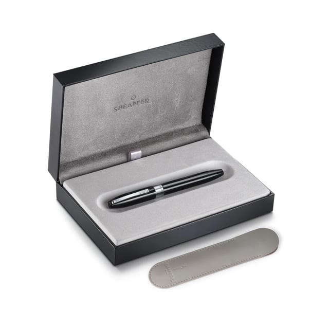 Sheaffer Legacy Black/Chrome Trim Fountain Pen Medium Nib