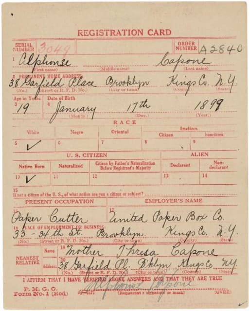 A World War I draft registration card