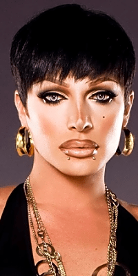 Headshot of drag queen Raven
