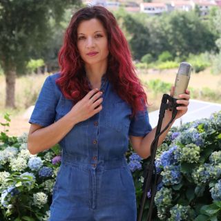 anabaguim - voz & piano profile picture
