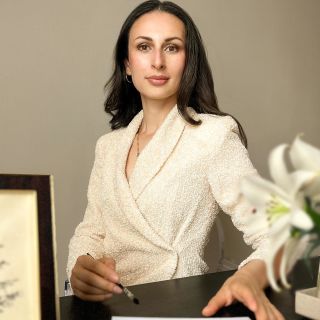 Anna Kazennova Travelfashionartist profile picture