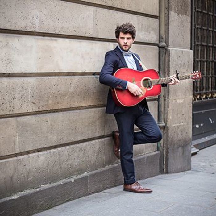 Guitar cover from the 60s to today por Geraint John Jones