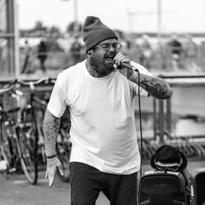 Hip-hop performance von Infidelix