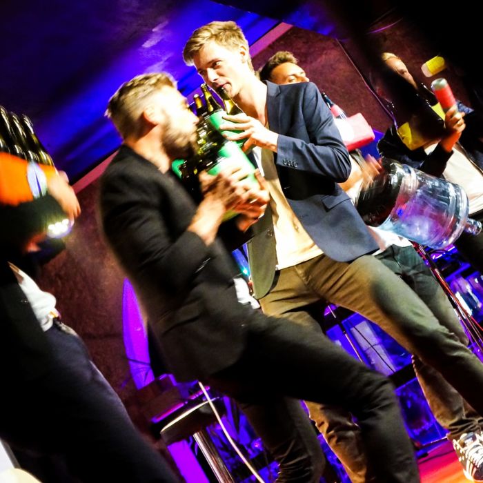 The Energizer por Bottle Boys