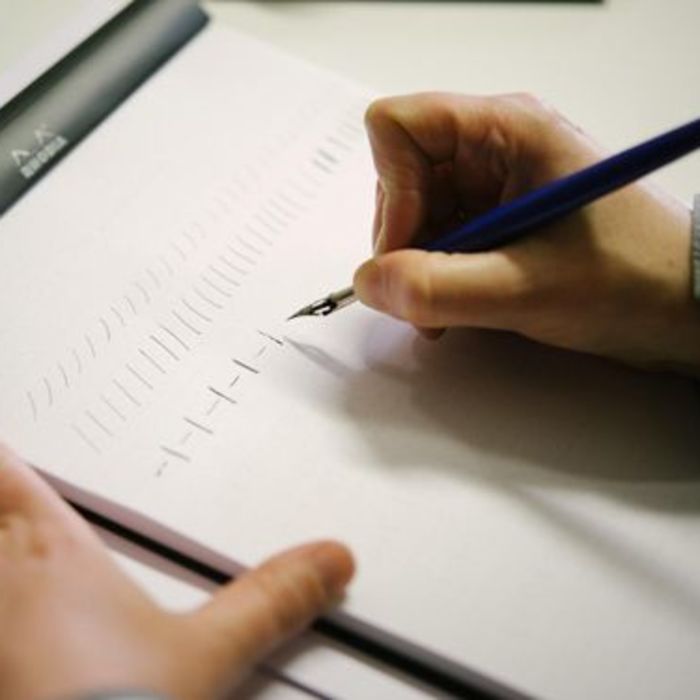 Calligraphy & Lettering Workshops por Ana Luiza