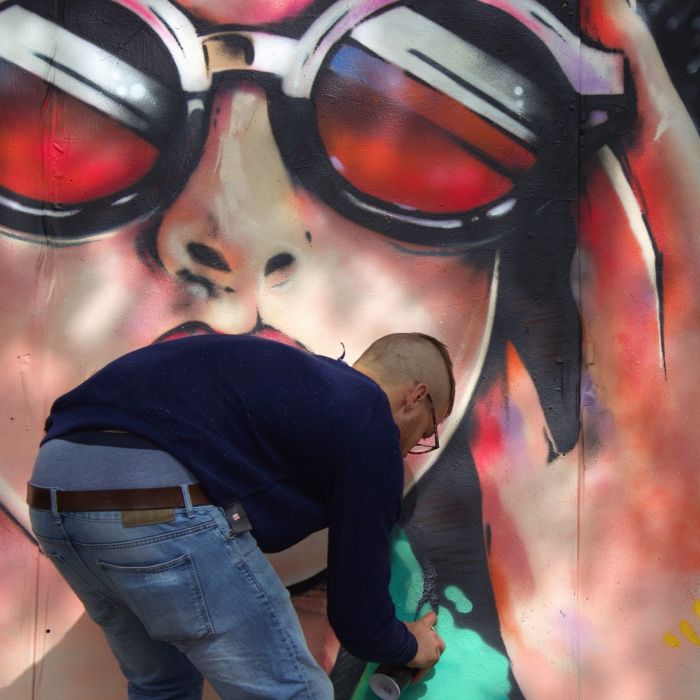 Großformatige Graffiti Portraits von Hannes Felix