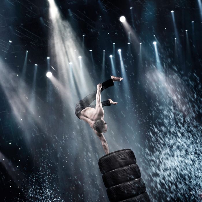 High Class Live Acrobatic por Robert Choinka
