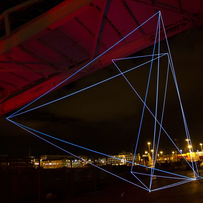 3D Floating Space Geometry by Spidertag