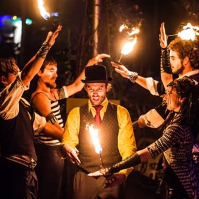 Fire Show by Entourage Berlin