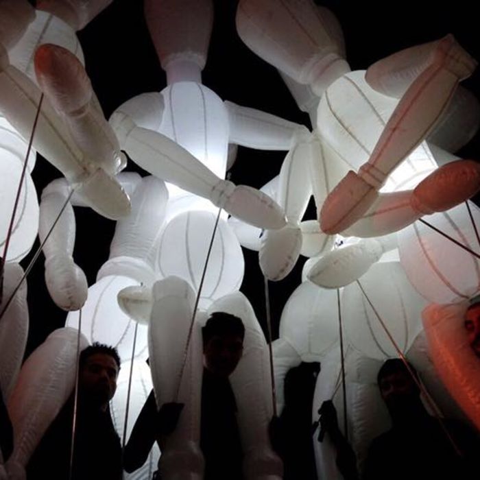 Big Men Walkact by Bruno Eddie