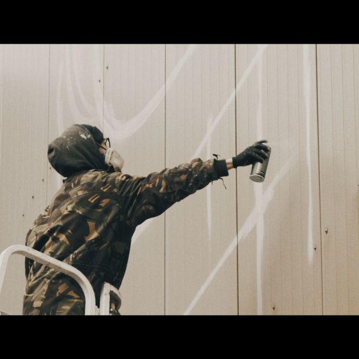 Surreal style live painting performance por HNRX