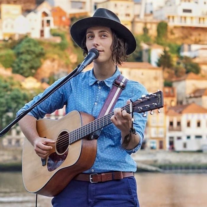 Indie Folk Tunes with Acoustic Guitar von Keely Denham